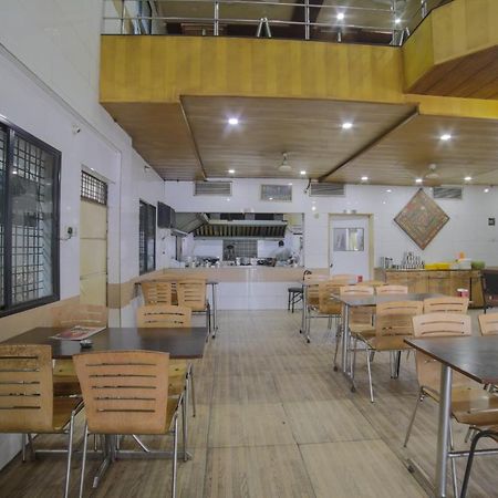 Oyo Flagship Hotel Chandani Rāipur Buitenkant foto