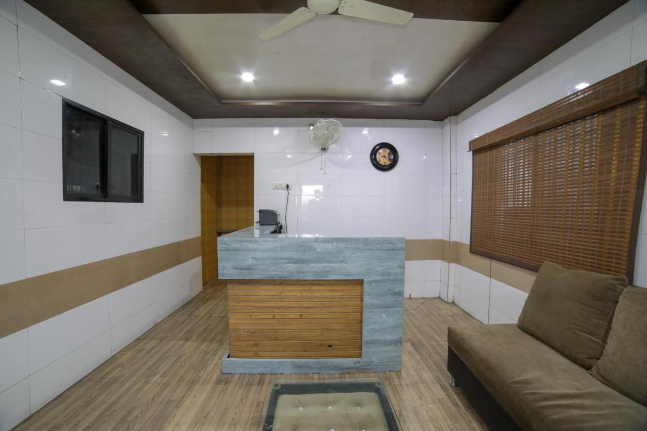 Oyo Flagship Hotel Chandani Rāipur Buitenkant foto