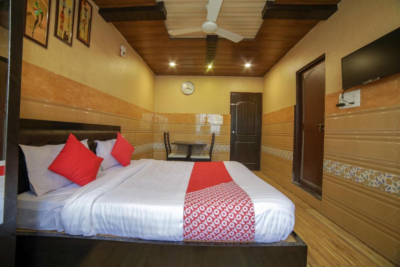 Oyo Flagship Hotel Chandani Rāipur Buitenkant foto