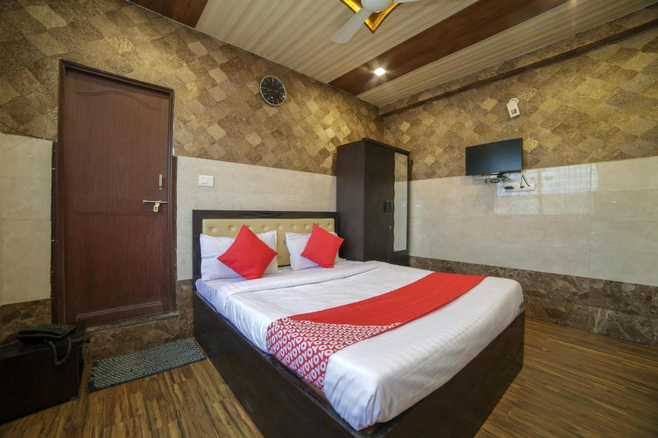 Oyo Flagship Hotel Chandani Rāipur Buitenkant foto