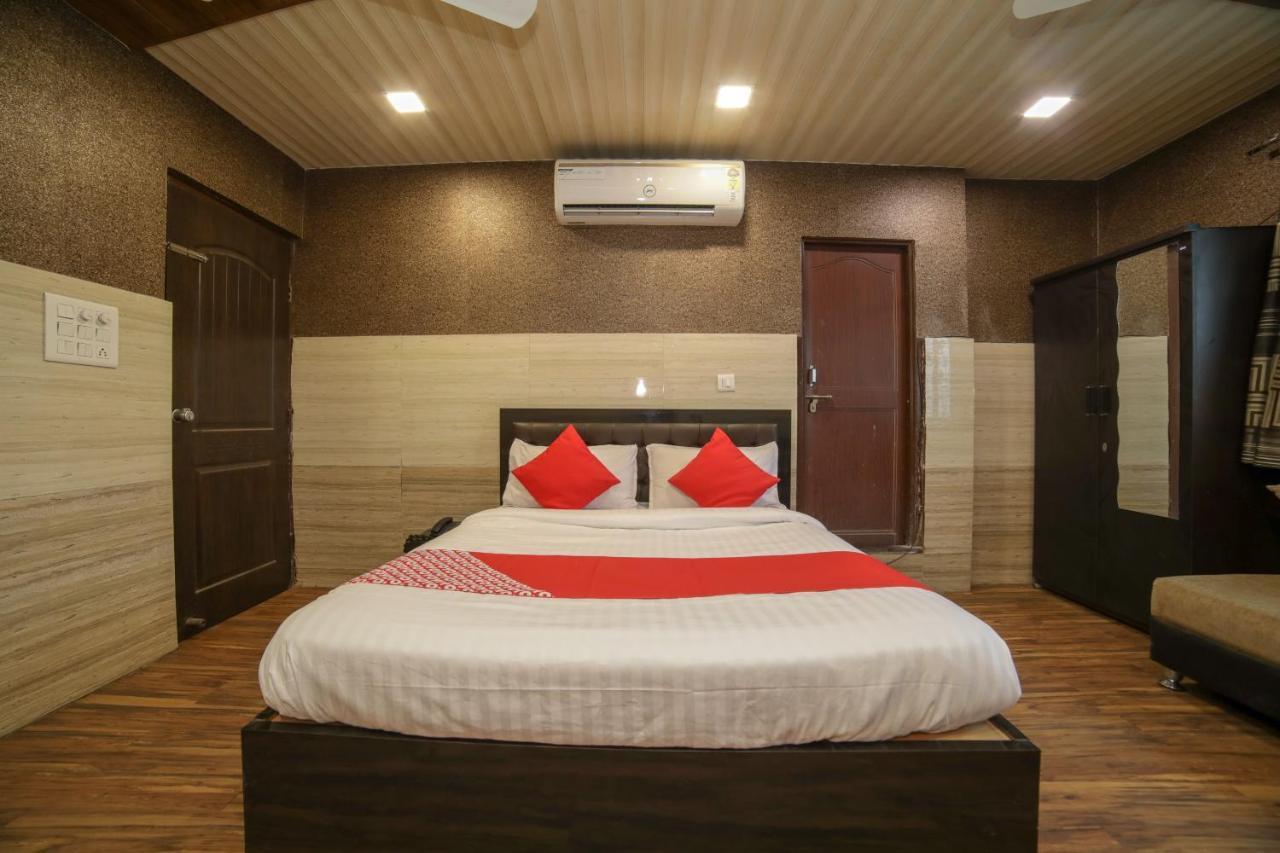 Oyo Flagship Hotel Chandani Rāipur Buitenkant foto