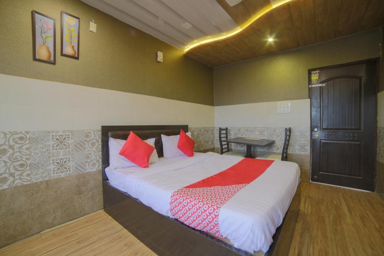 Oyo Flagship Hotel Chandani Rāipur Buitenkant foto