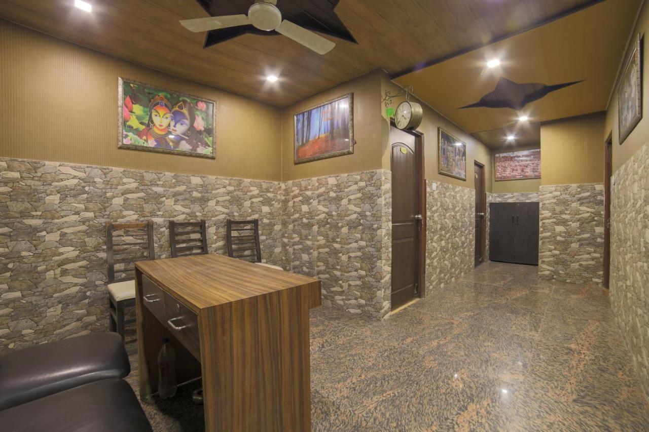 Oyo Flagship Hotel Chandani Rāipur Buitenkant foto