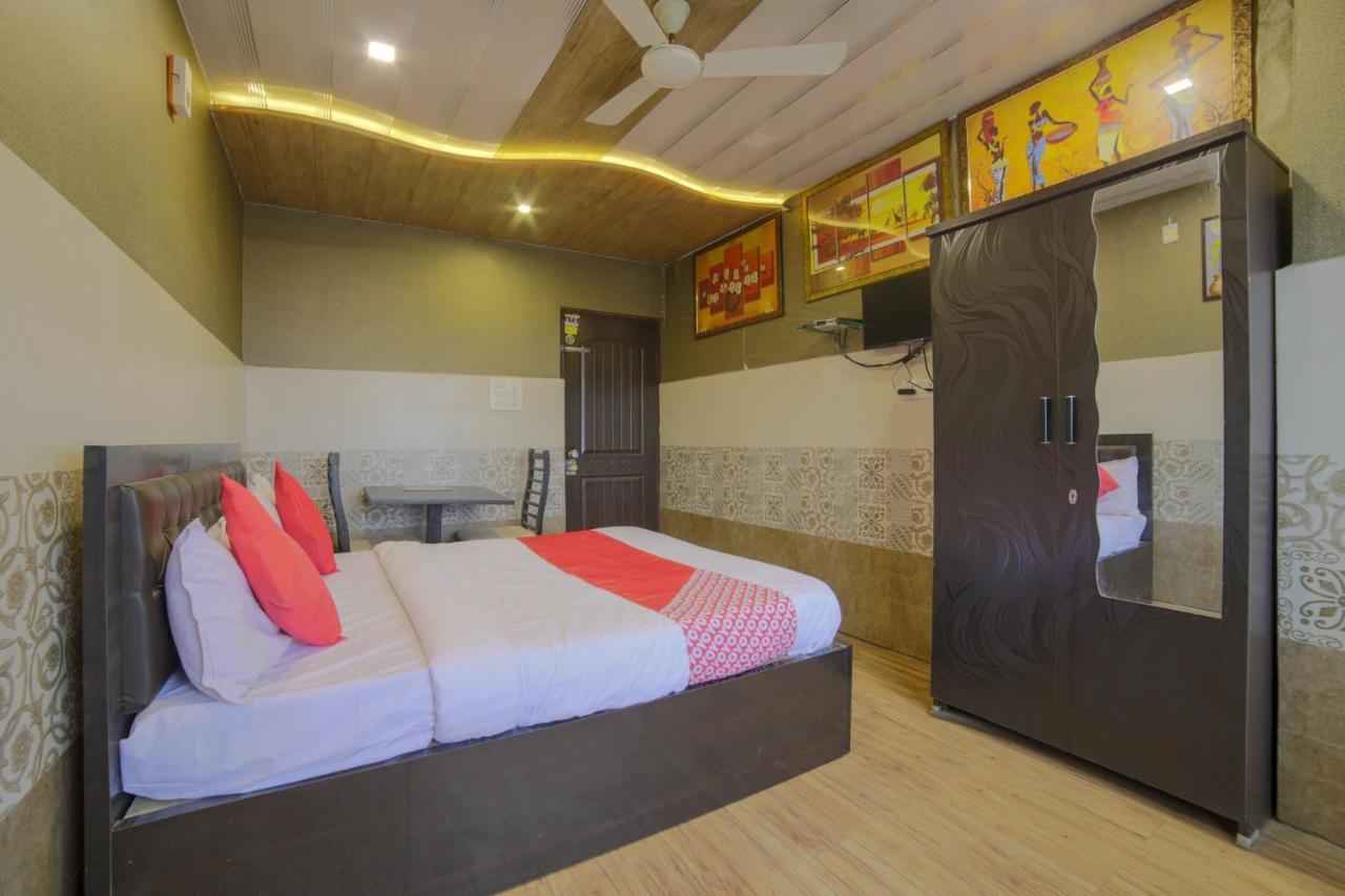 Oyo Flagship Hotel Chandani Rāipur Buitenkant foto